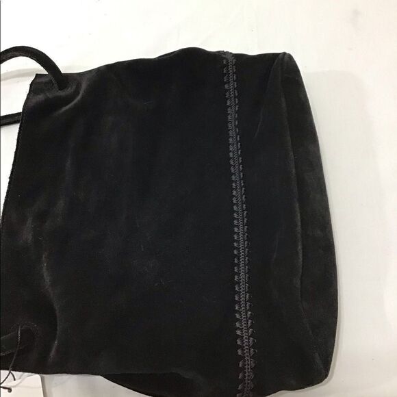 BOTTEGA VENETA Black Suede Leather Structured Top Handle Drawstring Shoulder Bag - Picture 4 of 16